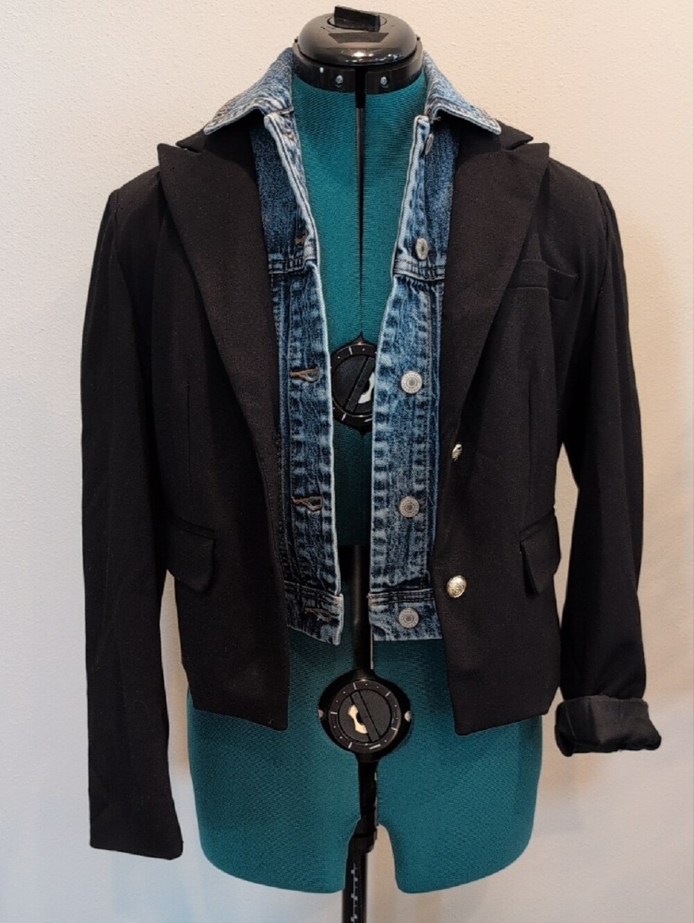 Lucky Brand Black Cropped Blazer with Removable Denim Insert, Size XS